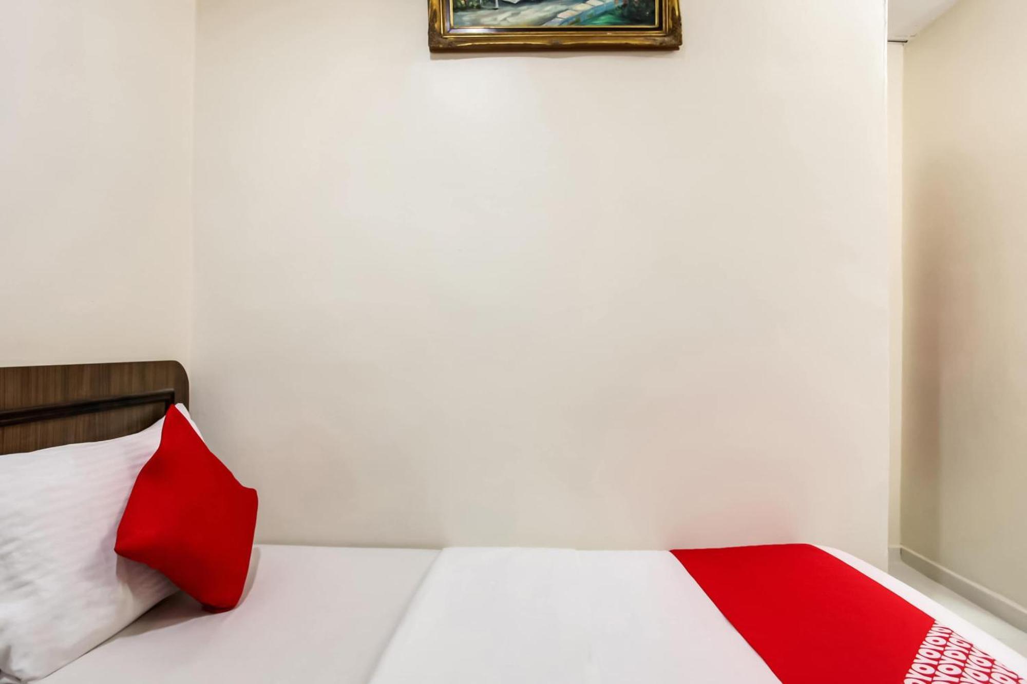 Super Oyo 89427 Kavanas Hotel Tajping Kültér fotó